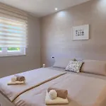 Marty Tatil Evi