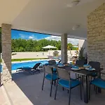 Marty Hébergement de vacances