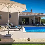 Hébergement de vacances Marty