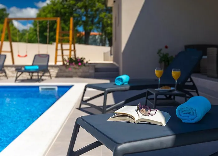 Marty 펜션 Hreljići