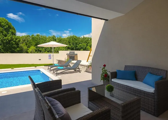 Marty 펜션 Hreljići